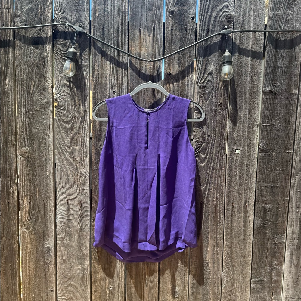 Vince 100% Silk Mullberry Blue Purple High Keyhole Neck Sleeveless Blouse medium